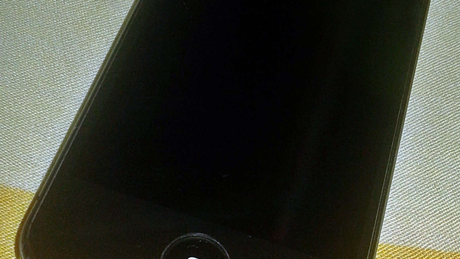 Free Up Android Photo Space Without Deleting the Cloud Copy—Check This First